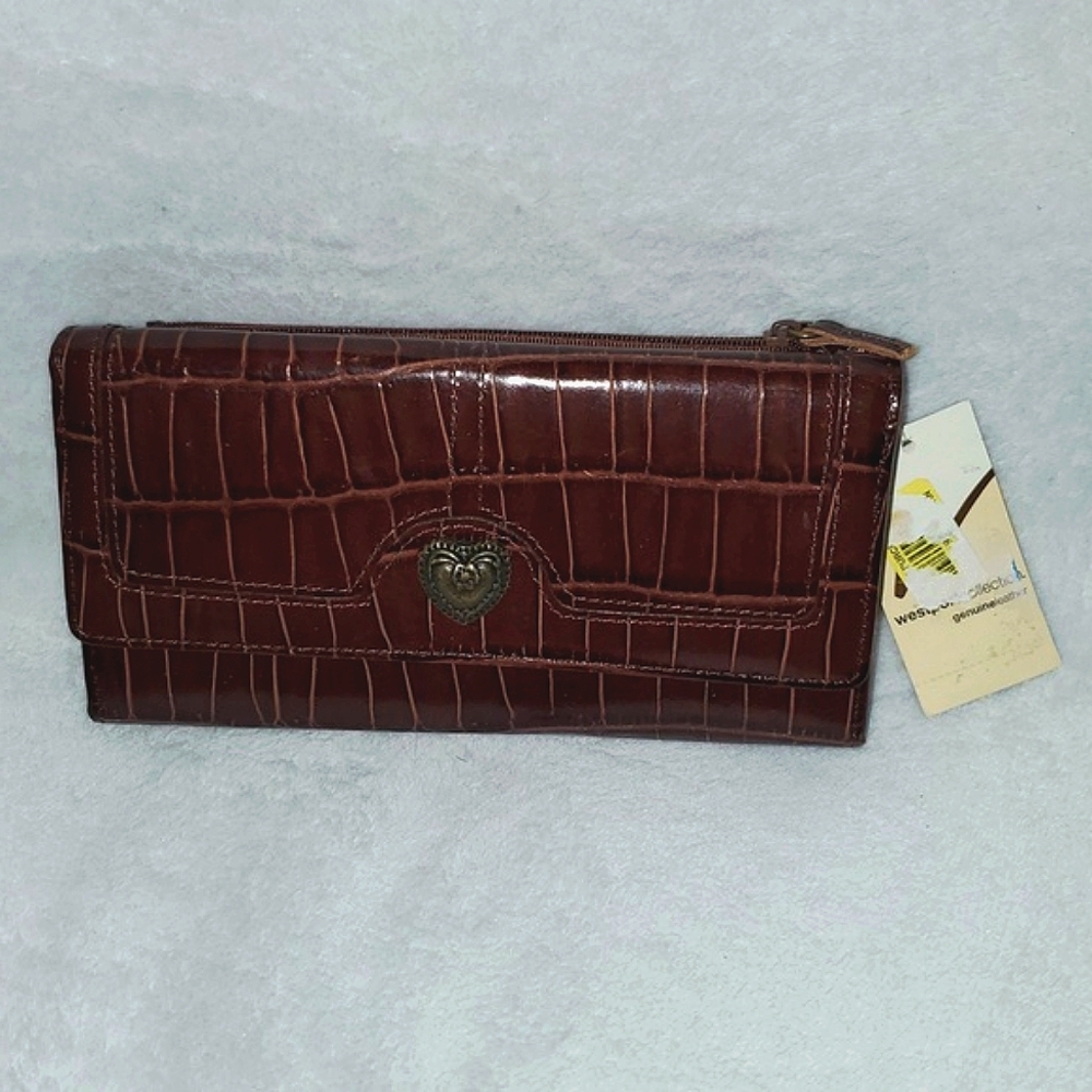 NWT Vintage Westport Collection Croc Embossed Leather Long Checkbook Wallet
